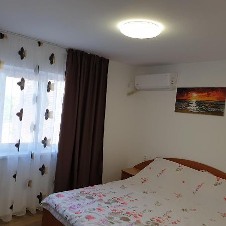 Apartament Diana Jurilovca Exterior photo